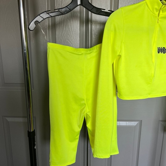 Matching set - Picture 7 of 8